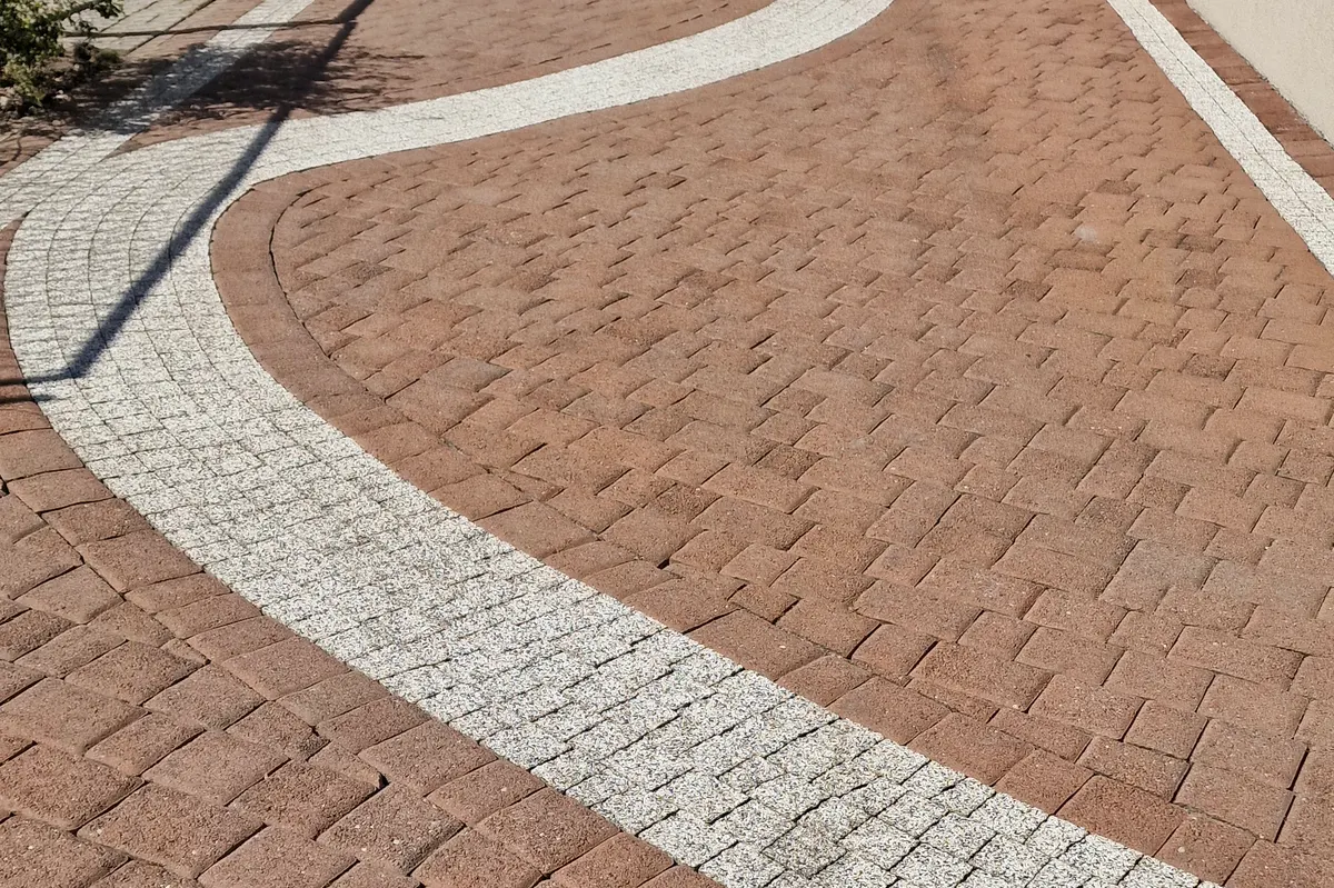 Wzór wyznaczony jasną kostką